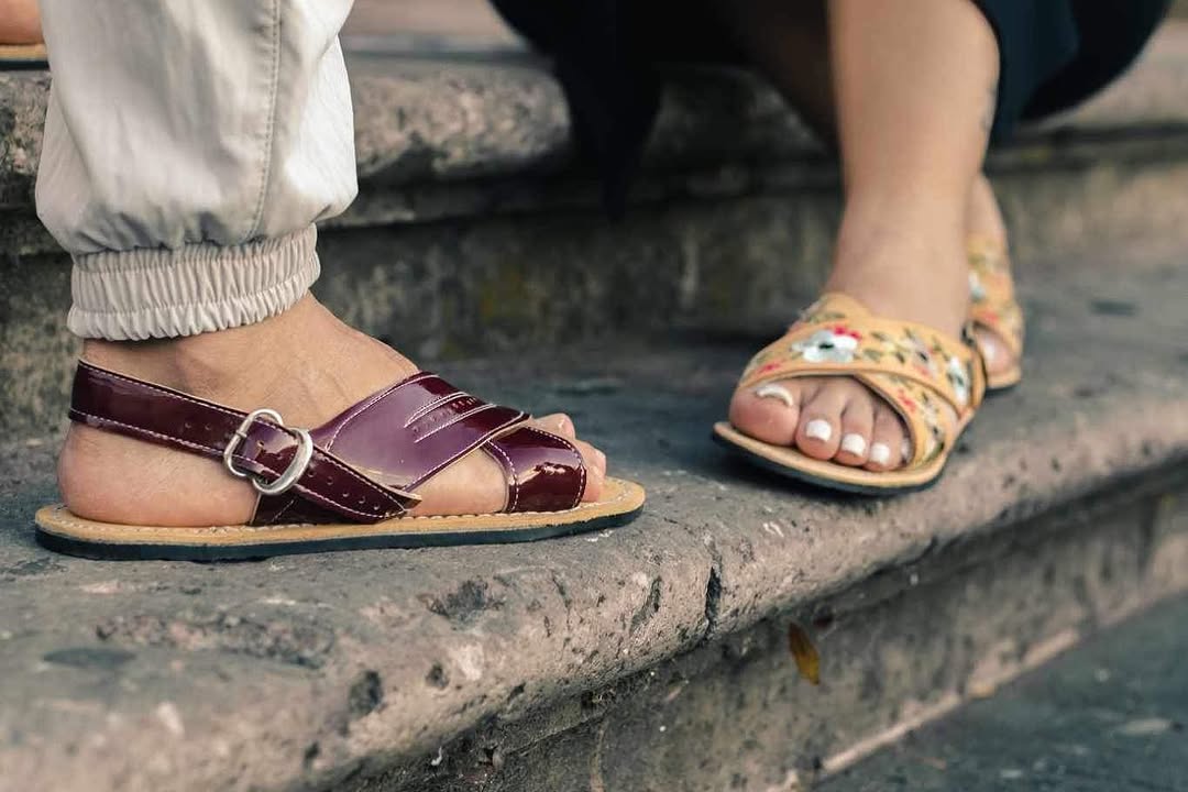 Unisex Traditional Leather Huarache – Calentano Style