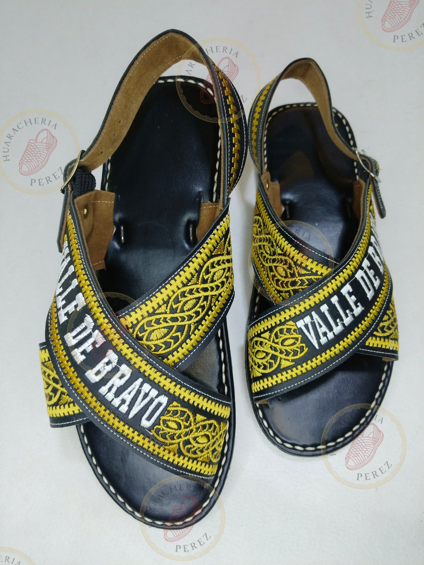 Valle de Bravo Embroidered Huarache – Cultural Edition
