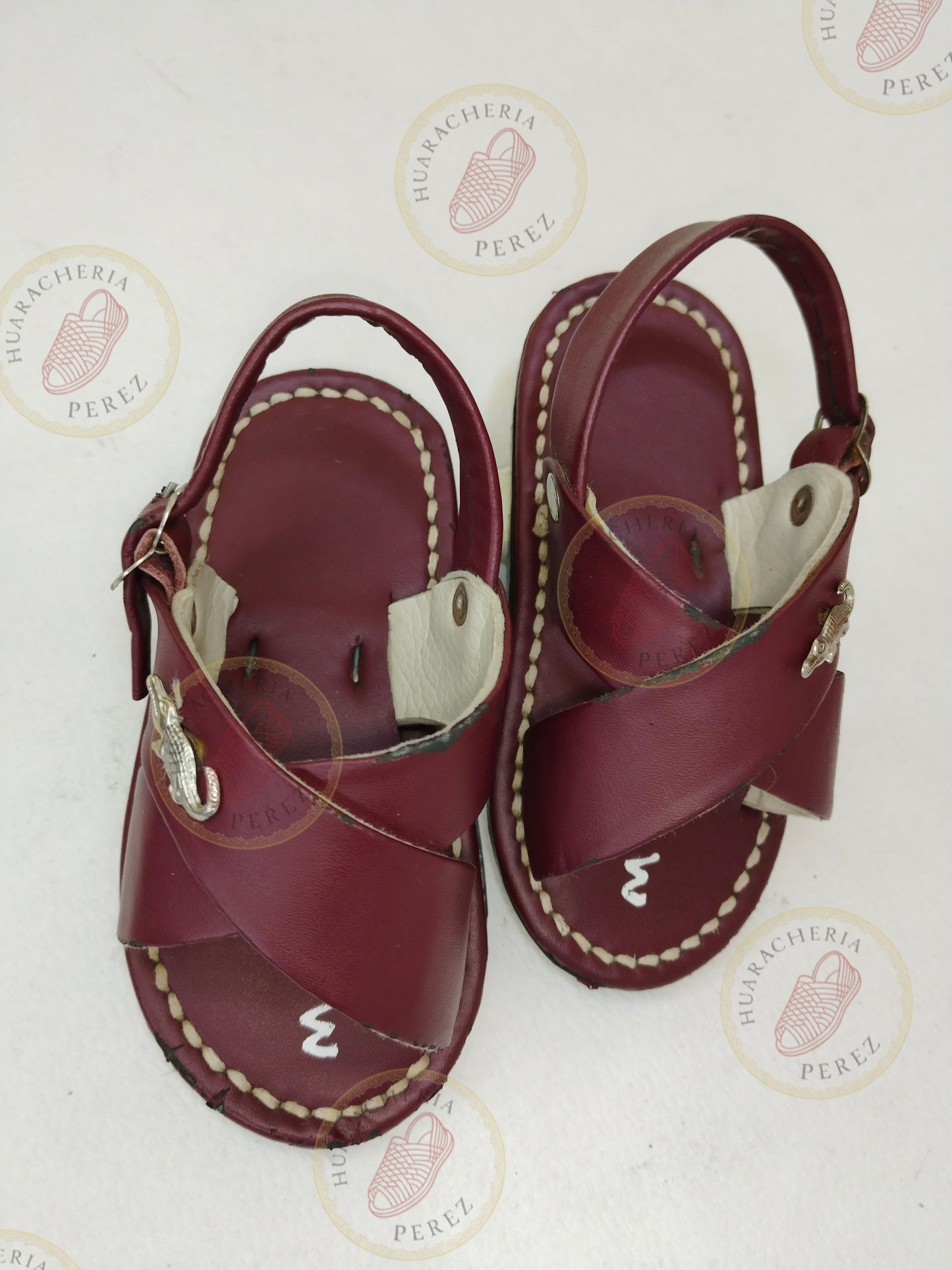 Smooth Crossed Huarache – Boys’ Everyday Comfort