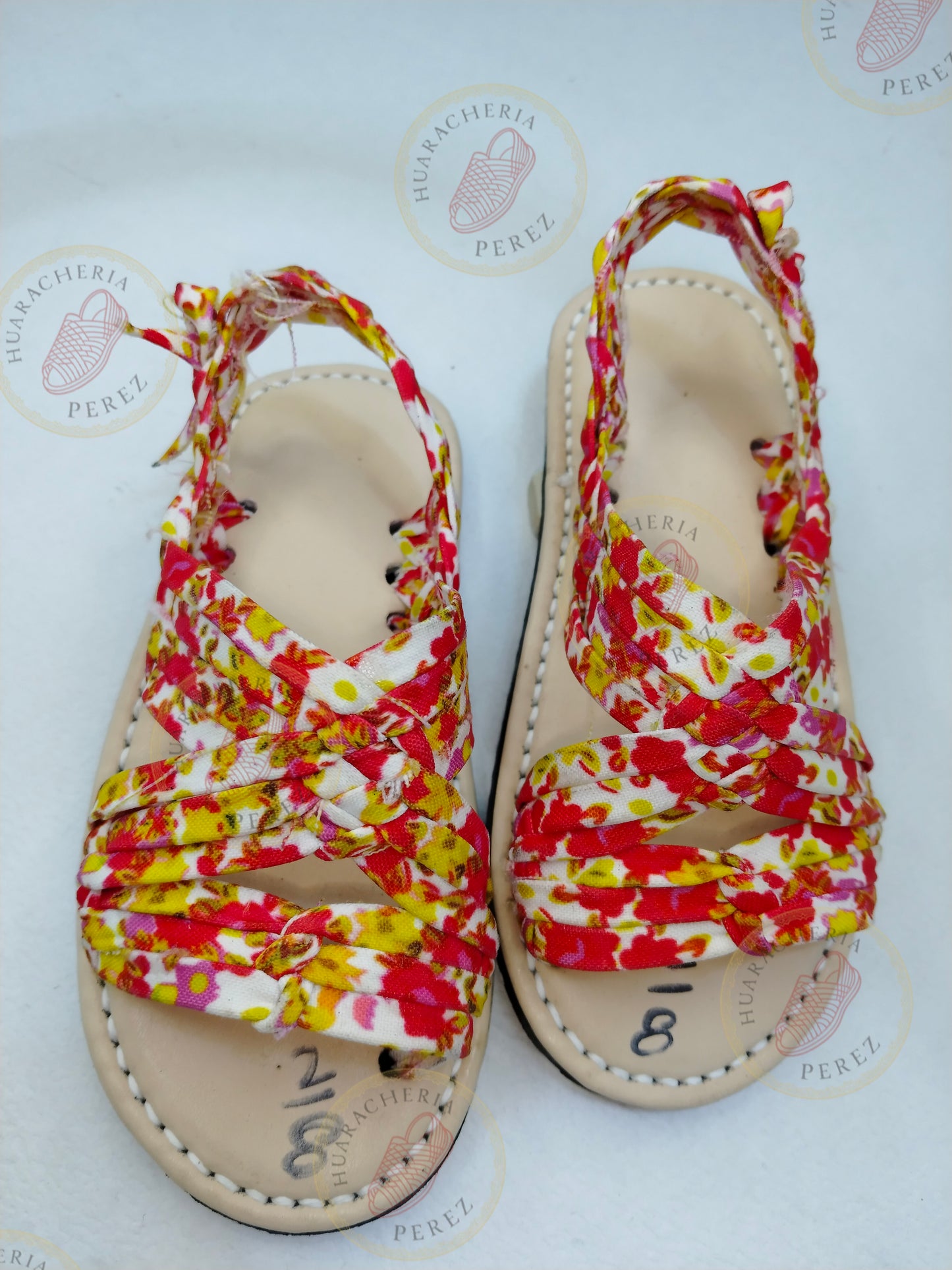 Pequeña Flor – Huarache tejido a mano para niñas