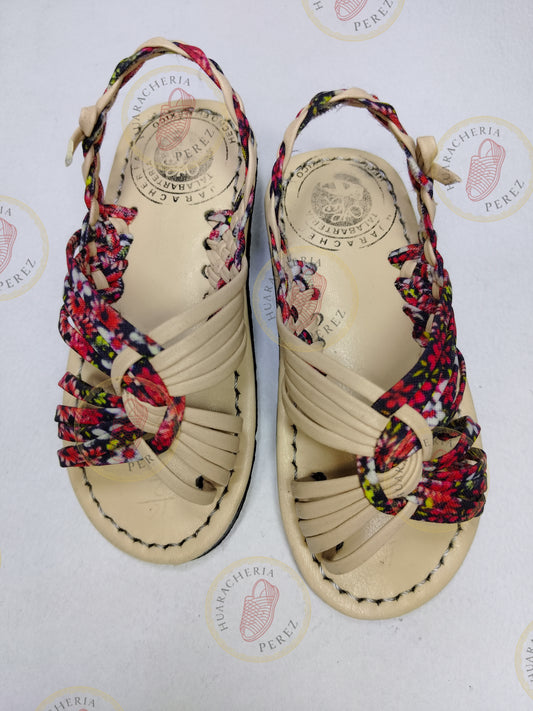 Bloom Step – Girls’ Floral Woven X-Style Huarache